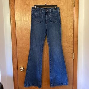 Express Flare Jeans